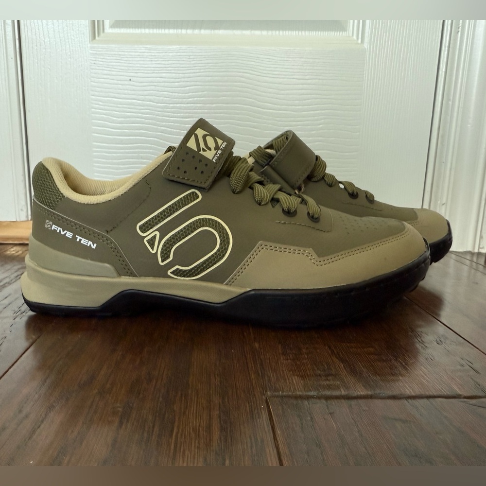 NWT Adidas Five Ten Kestrel Cycling Shoes